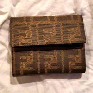 Barely used woman's Brown Wallet